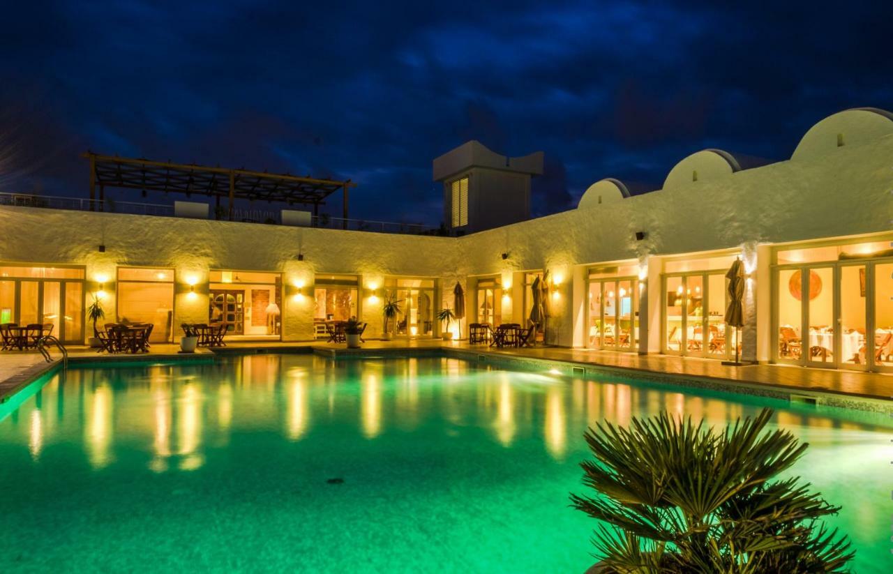 Hotel Les Jardins De Toumana Triffa Esterno foto